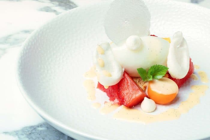 Beaux Desserts : Vacherin sorbet yuzu, pamplemousse